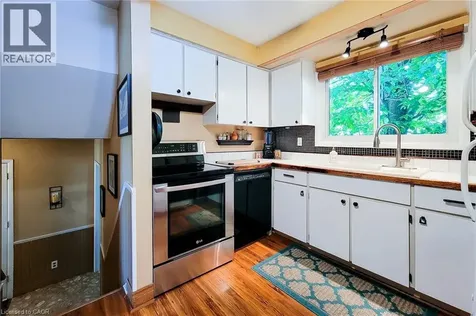 1 Greenwood Avenue Cambridge ON N1R 2Y2