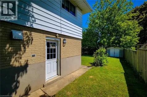 1 Greenwood Avenue Cambridge ON N1R 2Y2