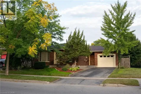32 Donly Drive North Simcoe ON N3Y 4Z8