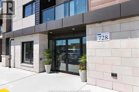 728 Brownstone Lakeshore ON N9K 0C4