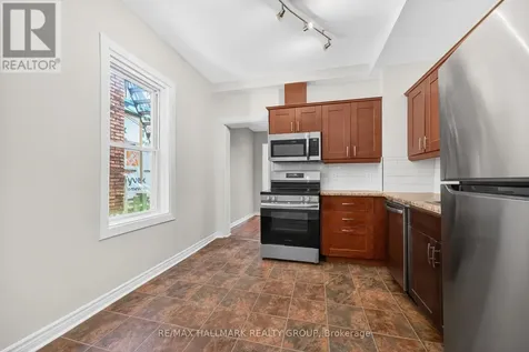 212 Arlington Avenue Ottawa ON K1R 5S9
