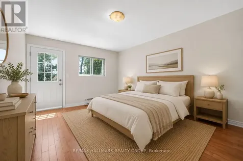 212 Arlington Avenue Ottawa ON K1R 5S9