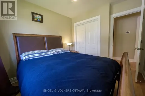20 Majestic Drive Ottawa ON K2G 1C7