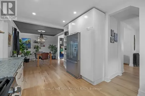 81 Ivy Crescent Ottawa ON K1M 1Y1