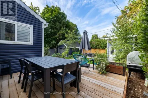 81 Ivy Crescent Ottawa ON K1M 1Y1