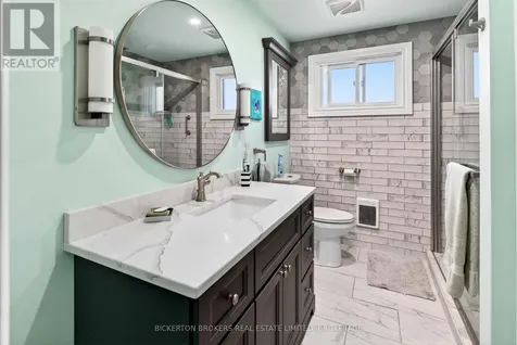 525 Pine Street East Gananoque ON K7G 2Z2
