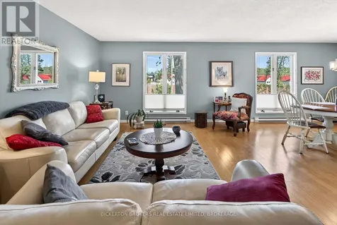 525 Pine Street East Gananoque ON K7G 2Z2