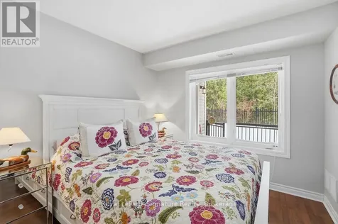 10 Brandy Lane Drive Collingwood ON L9Y 0X4