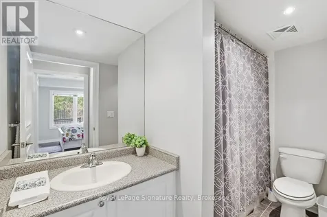 10 Brandy Lane Drive Collingwood ON L9Y 0X4