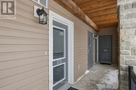 10 Brandy Lane Drive Collingwood ON L9Y 0X4