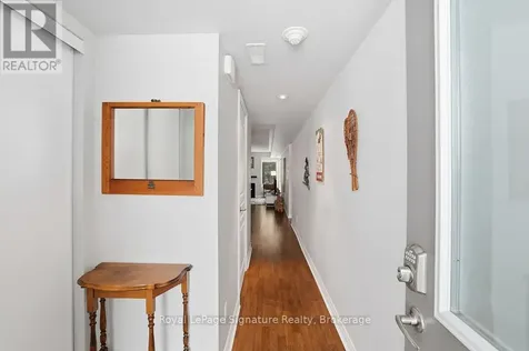 10 Brandy Lane Drive Collingwood ON L9Y 0X4