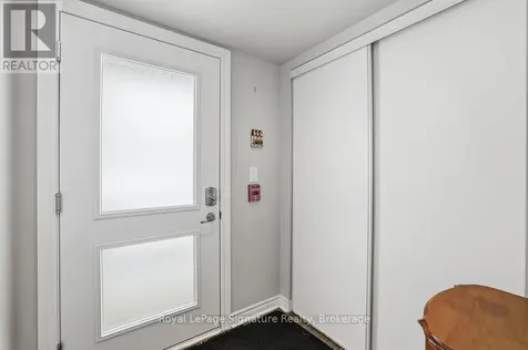 10 Brandy Lane Drive Collingwood ON L9Y 0X4