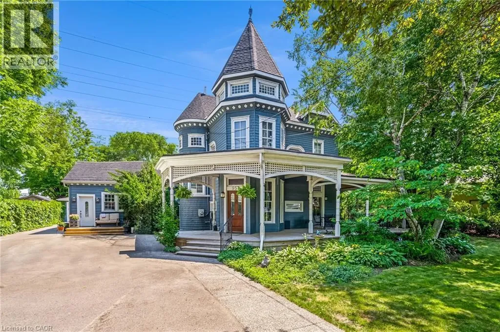 957 Beach Boulevard Hamilton ON L8H 6Z7