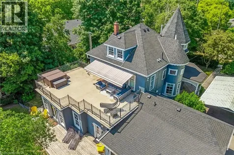 957 Beach Boulevard Hamilton ON L8H 6Z7