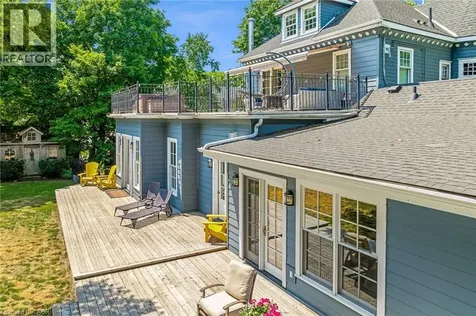957 Beach Boulevard Hamilton ON L8H 6Z7