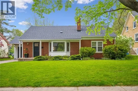 186 Forsyth Drive Waterloo ON N2L 1A2