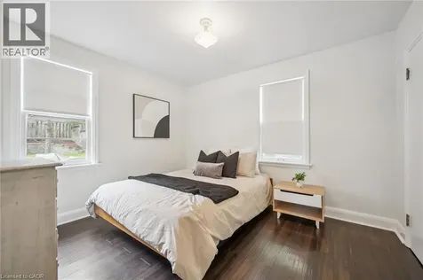 186 Forsyth Drive Waterloo ON N2L 1A2