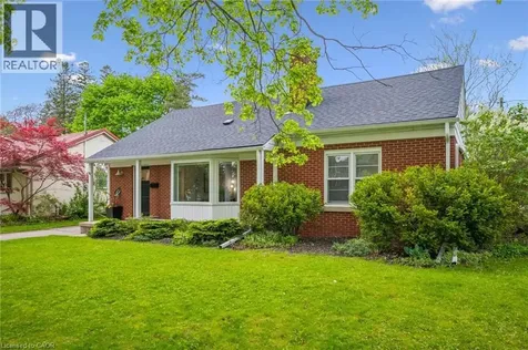 186 Forsyth Drive Waterloo ON N2L 1A2