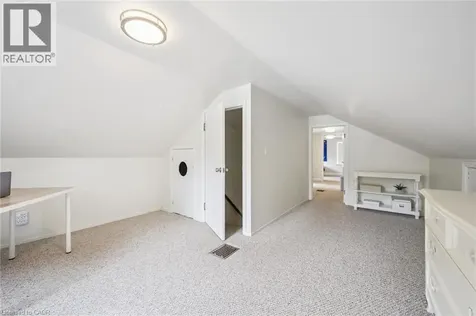 186 Forsyth Drive Waterloo ON N2L 1A2