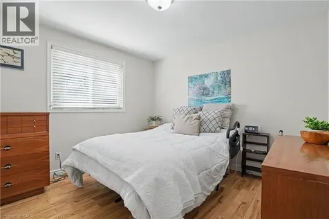 304 St Andrews Drive Hamilton ON L8K 5K4
