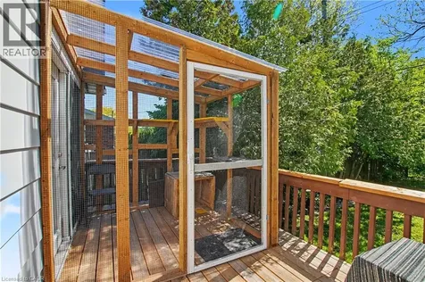 304 St Andrews Drive Hamilton ON L8K 5K4