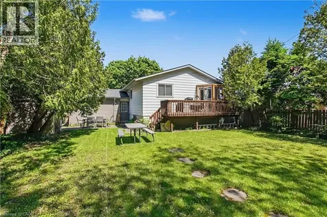304 St Andrews Drive Hamilton ON L8K 5K4