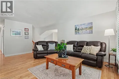 304 St Andrews Drive Hamilton ON L8K 5K4