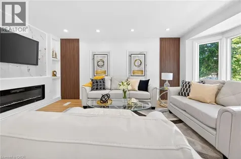 82 East 38th Street Hamilton ON L8V 4E5