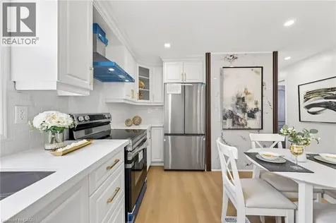 82 East 38th Street Hamilton ON L8V 4E5