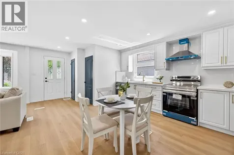 82 East 38th Street Hamilton ON L8V 4E5