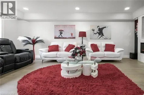 876 Golf Links Road Ancaster ON L9K 1M7