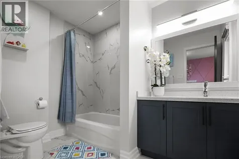 876 Golf Links Road Ancaster ON L9K 1M7