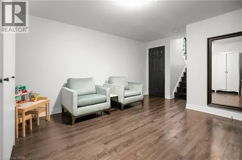 876 Golf Links Road Ancaster ON L9K 1M7