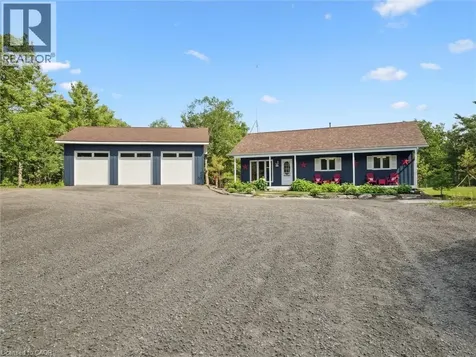 891 Peninsula Road Gravenhurst ON P1P 0E2
