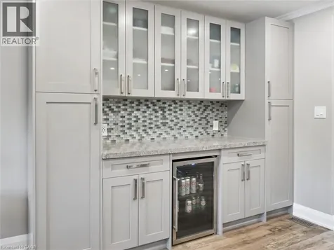 891 Peninsula Road Gravenhurst ON P1P 0E2