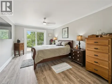 891 Peninsula Road Gravenhurst ON P1P 0E2