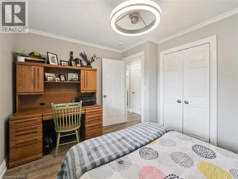 891 Peninsula Road Gravenhurst ON P1P 0E2