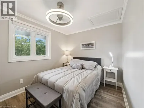 891 Peninsula Road Gravenhurst ON P1P 0E2