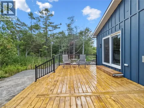 891 Peninsula Road Gravenhurst ON P1P 0E2
