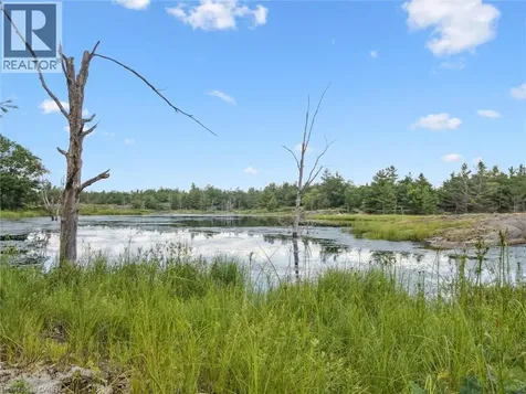 891 Peninsula Road Gravenhurst ON P1P 0E2