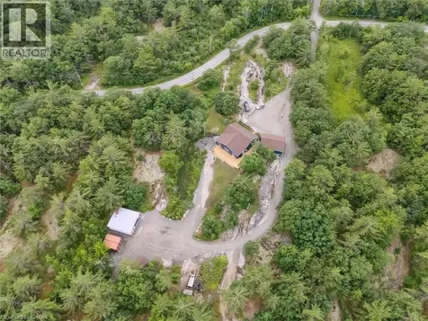 891 Peninsula Road Gravenhurst ON P1P 0E2