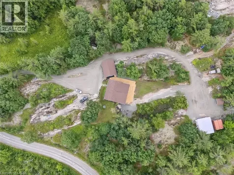 891 Peninsula Road Gravenhurst ON P1P 0E2