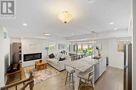 762 Mikinak Road Ottawa ON K1K 5A5