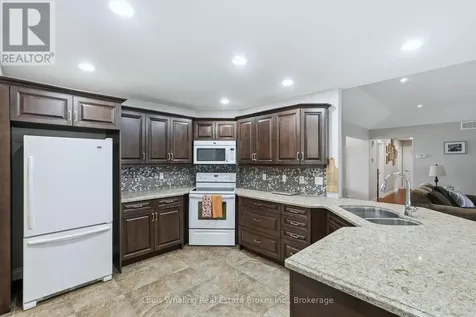 405 2nd Street South Hanover ON N4N 3T9