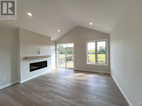 10 Columbus Court Central Elgin ON N5P 0E5
