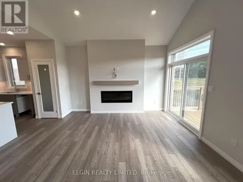 10 Columbus Court Central Elgin ON N5P 0E5