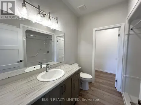 10 Columbus Court Central Elgin ON N5P 0E5