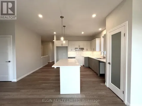 10 Columbus Court Central Elgin ON N5P 0E5