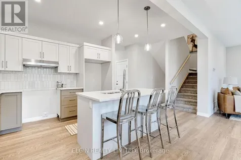 8 Columbus Court Central Elgin ON N5P 0E5