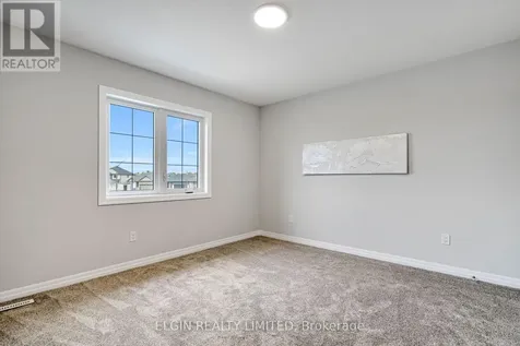 8 Columbus Court Central Elgin ON N5P 0E5